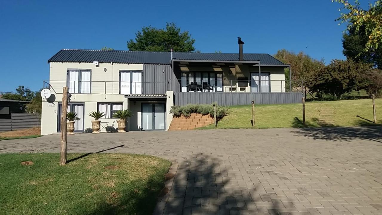 Lola'S Self Catering Accommodation Clarens Ngoại thất bức ảnh
