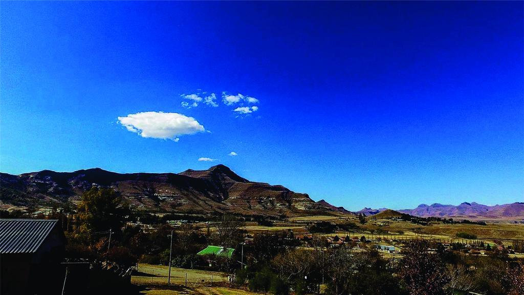 Lola'S Self Catering Accommodation Clarens Ngoại thất bức ảnh