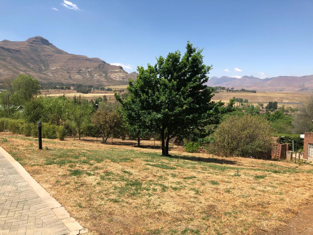 Lola'S Self Catering Accommodation Clarens Ngoại thất bức ảnh