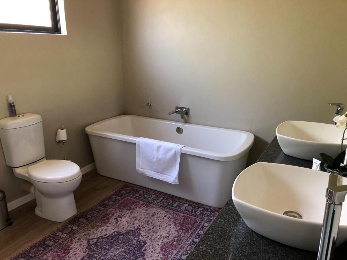 Lola'S Self Catering Accommodation Clarens Ngoại thất bức ảnh